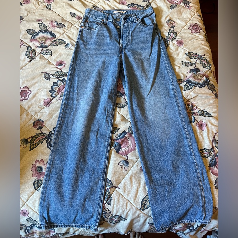 Levi's Ribcage Ankle Jeans in Blue